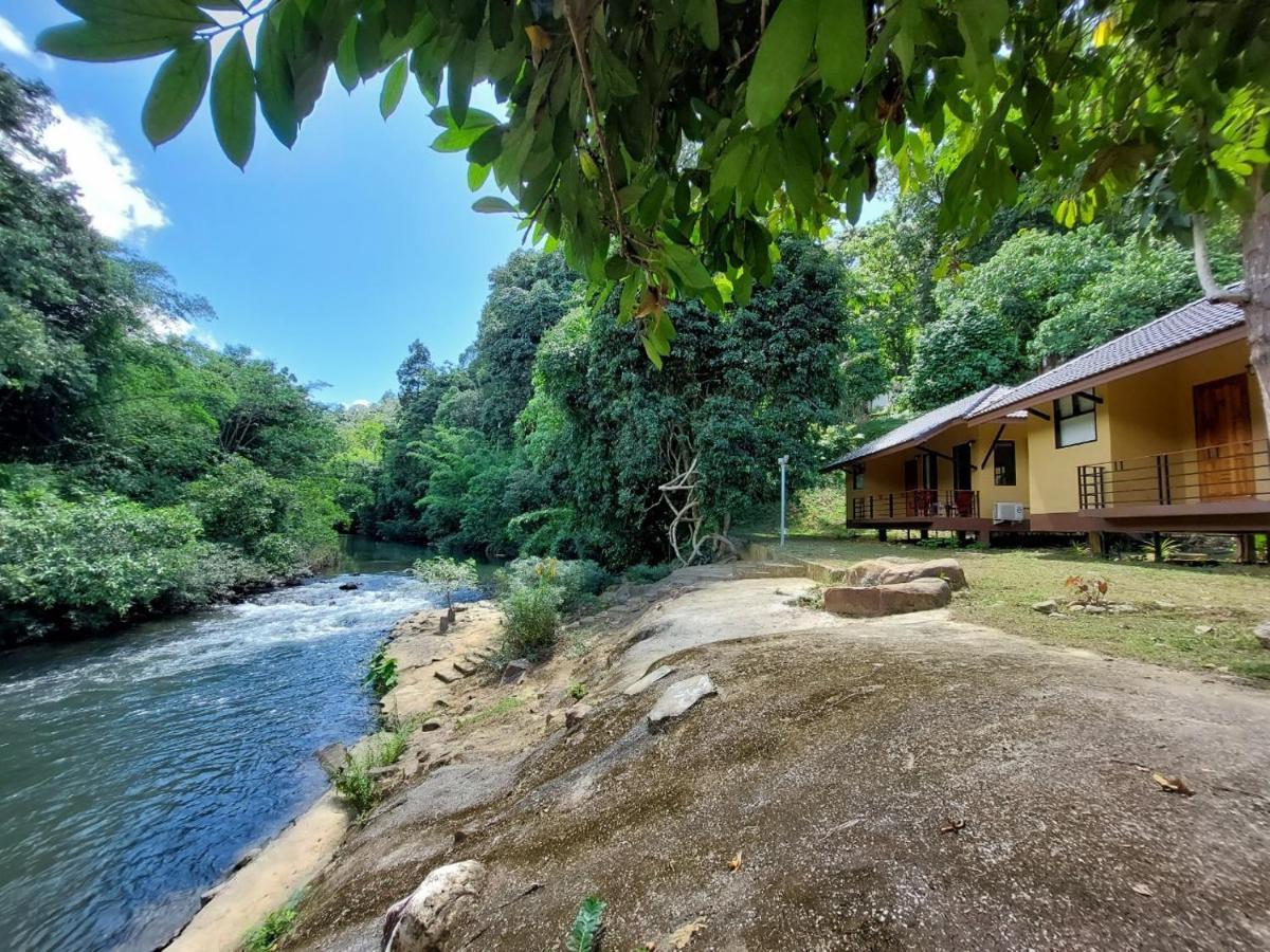 Khaosok Rainforest Resort Khao Sok National Park Exterior photo