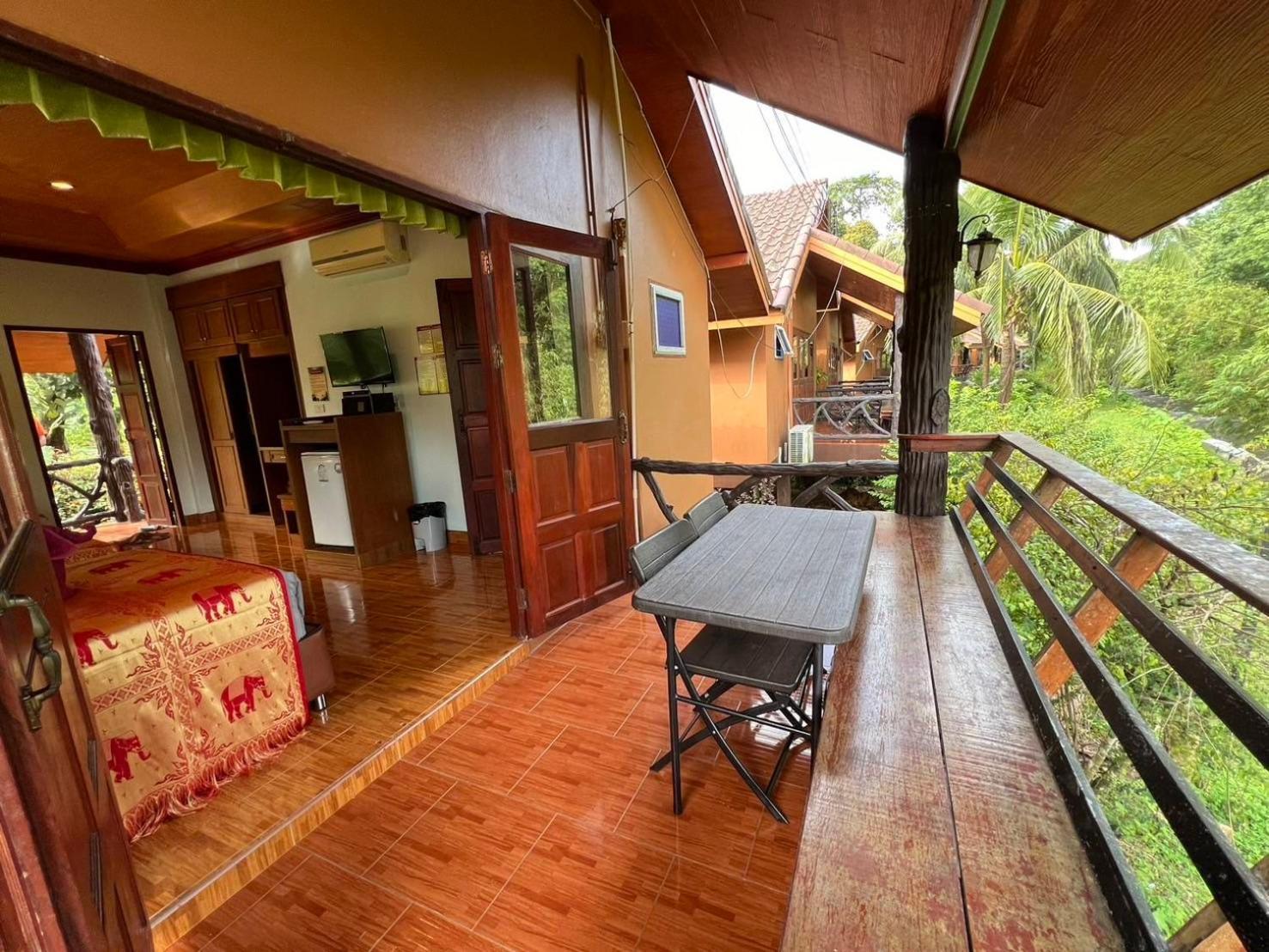 Khaosok Rainforest Resort Khao Sok National Park Exterior photo