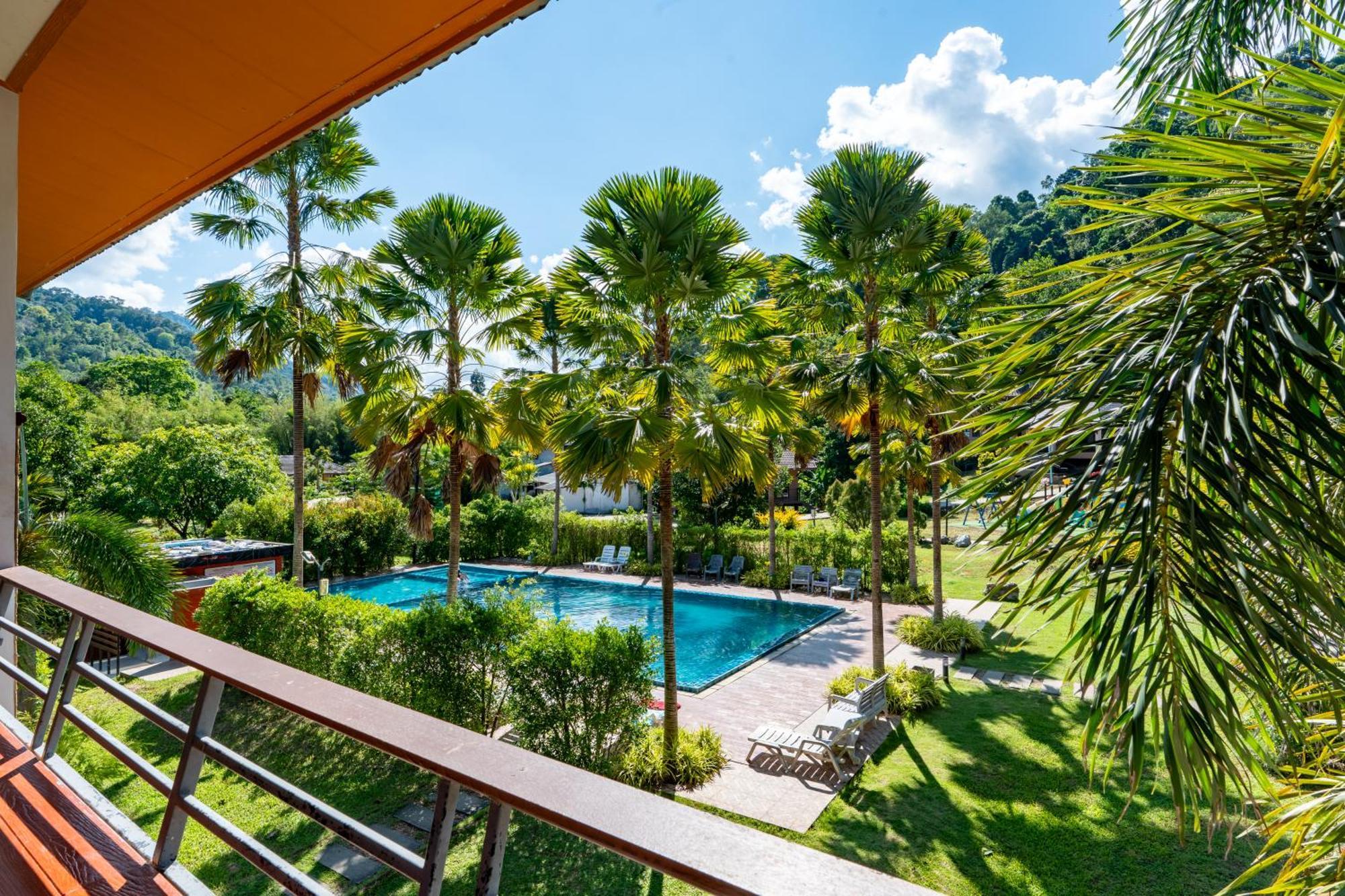 Khaosok Rainforest Resort Khao Sok National Park Exterior photo